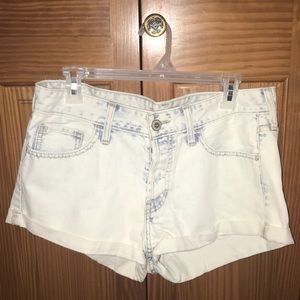 Hollister cuffed shorts